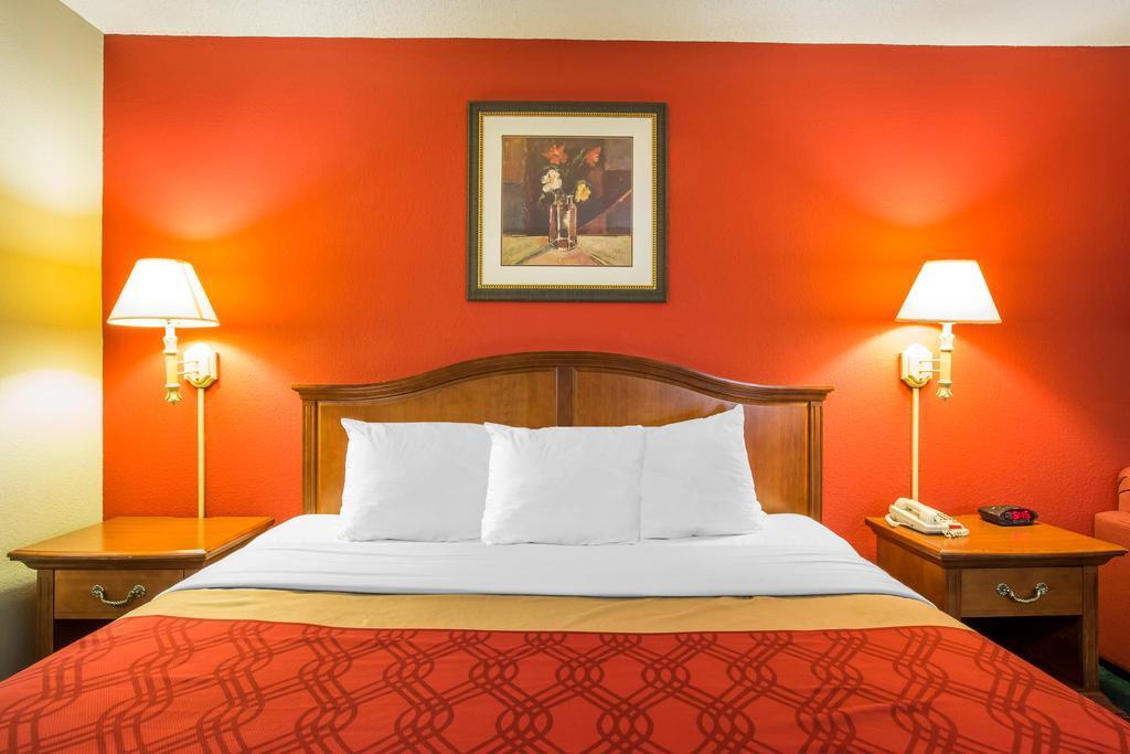 Hotel Quality & Canton, Ga